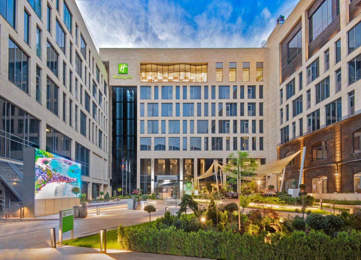 Holiday Inn Yerevan - Republic Square By Ihg Zewnętrze zdjęcie